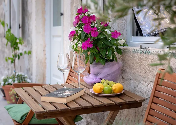 Kampanel 10 Apartman Hvar Town