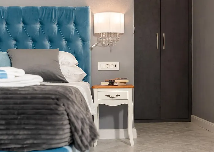 Kampanel 10 Hvar Town